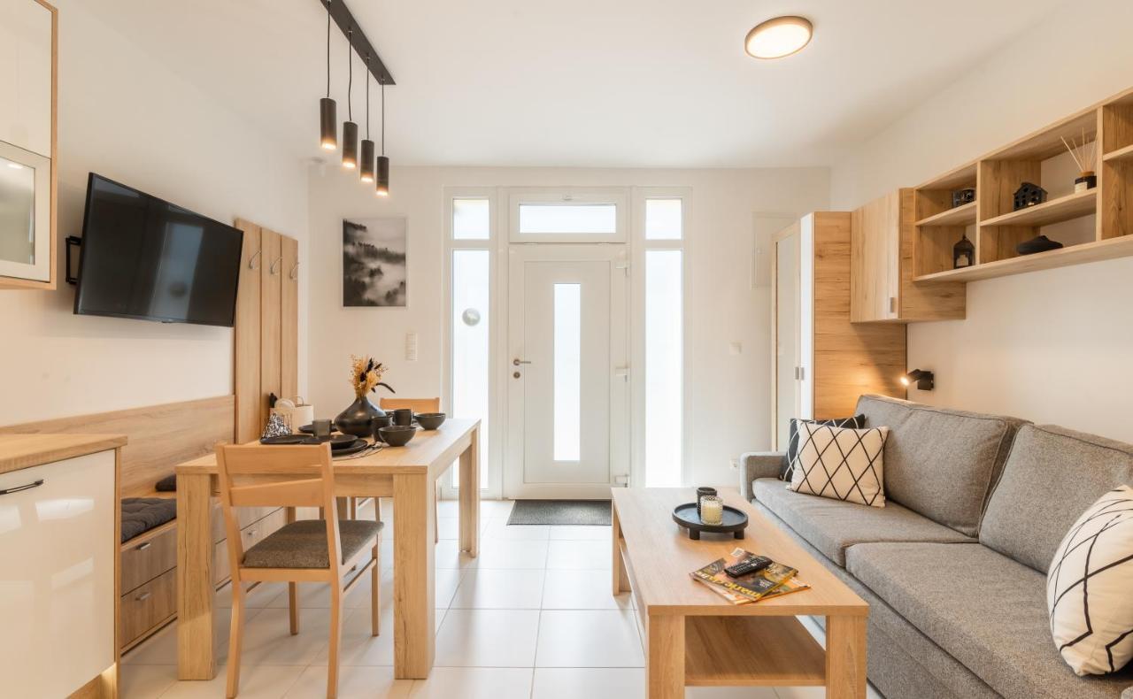 Jegmadar & Fekete Golya Apartmanok Mosonmagyarovar Exterior foto