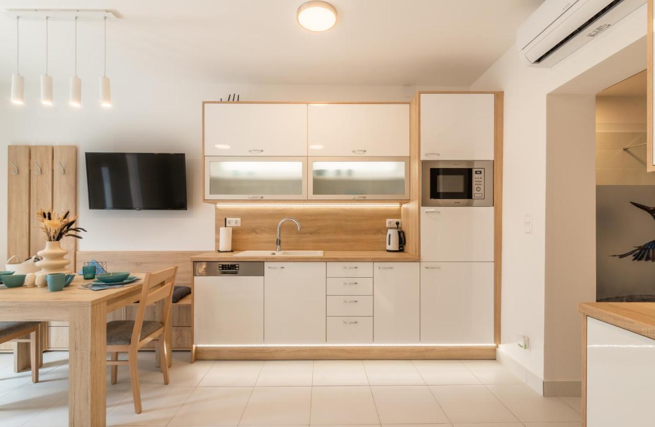 Jegmadar & Fekete Golya Apartmanok Mosonmagyarovar Exterior foto