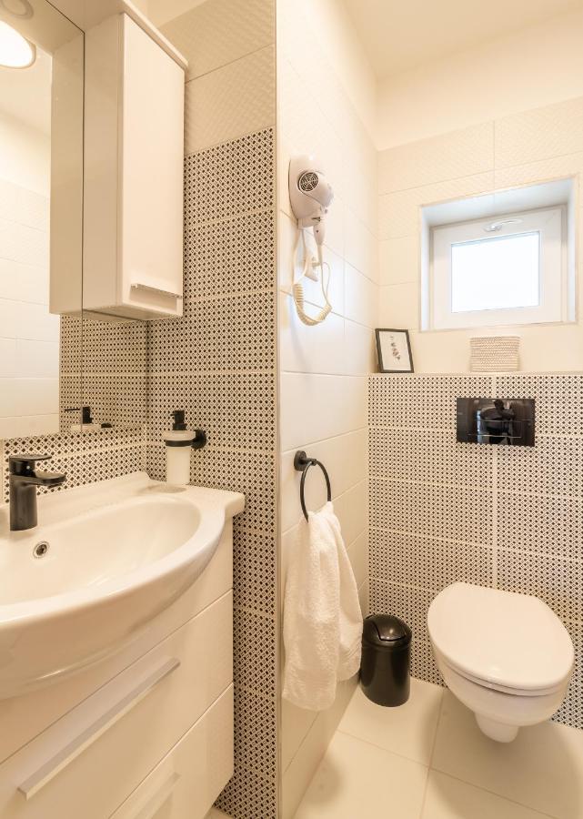 Jegmadar & Fekete Golya Apartmanok Mosonmagyarovar Exterior foto